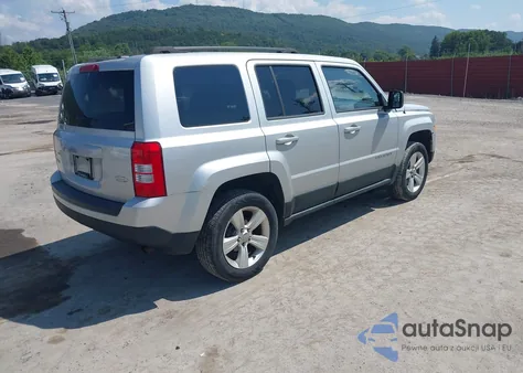 2011 Jeep Patriot Sport z USA, uszkodzony, nr VIN 1J4NF1GB8BD278992